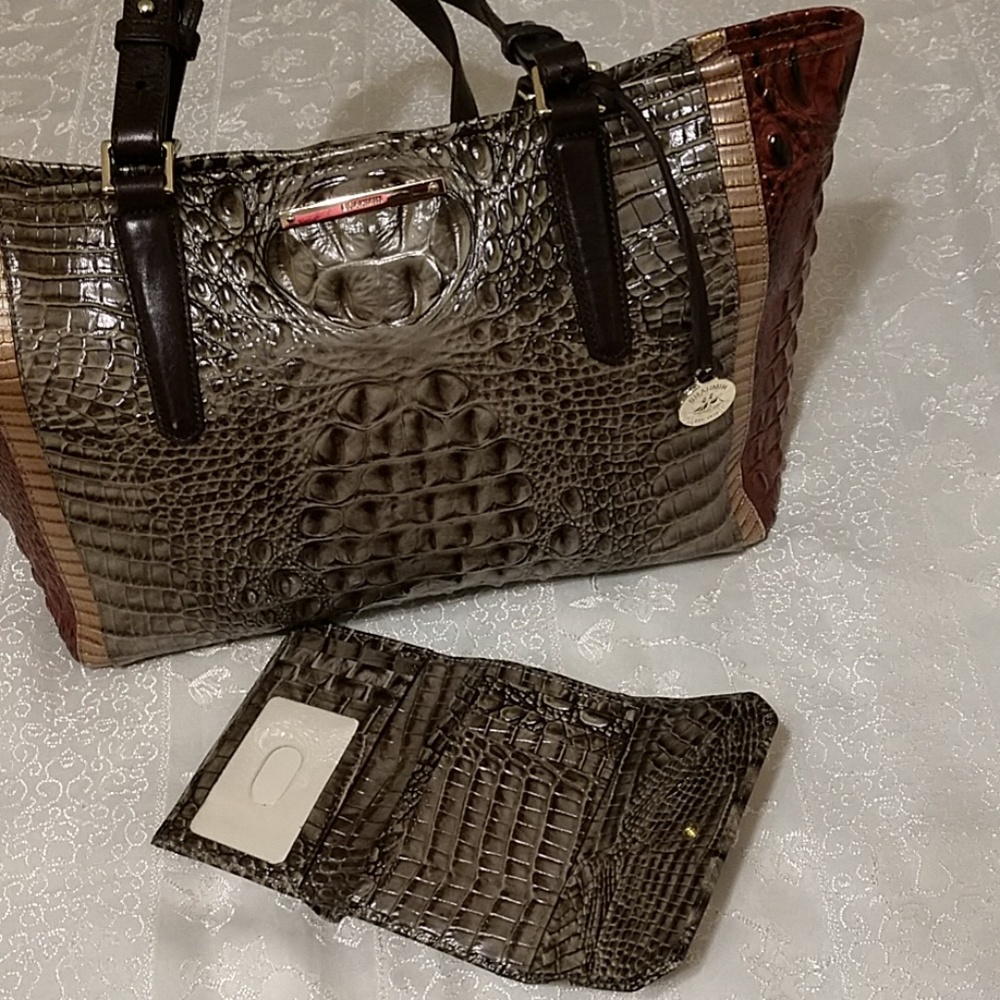 Brahmin Bag Melbourne Collection  (Set) Wallet - Picture 2 of 5
